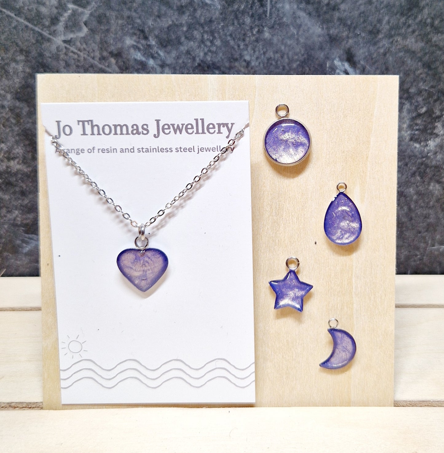 Mini charm pendants Mermaid pearl