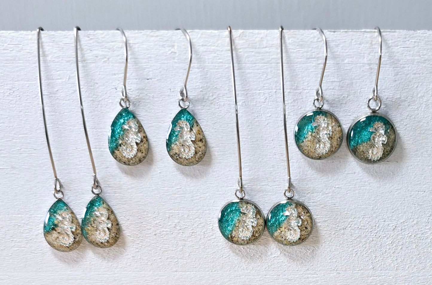 Seahorse Shoreline drop earrings