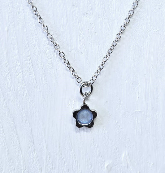 Daisy pendants