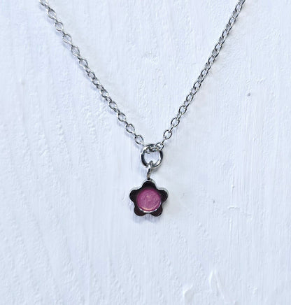 Daisy pendants