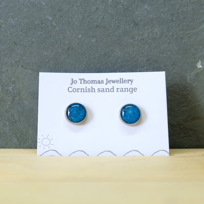 Cornish sand round studs