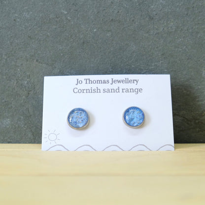 Cornish sand round studs
