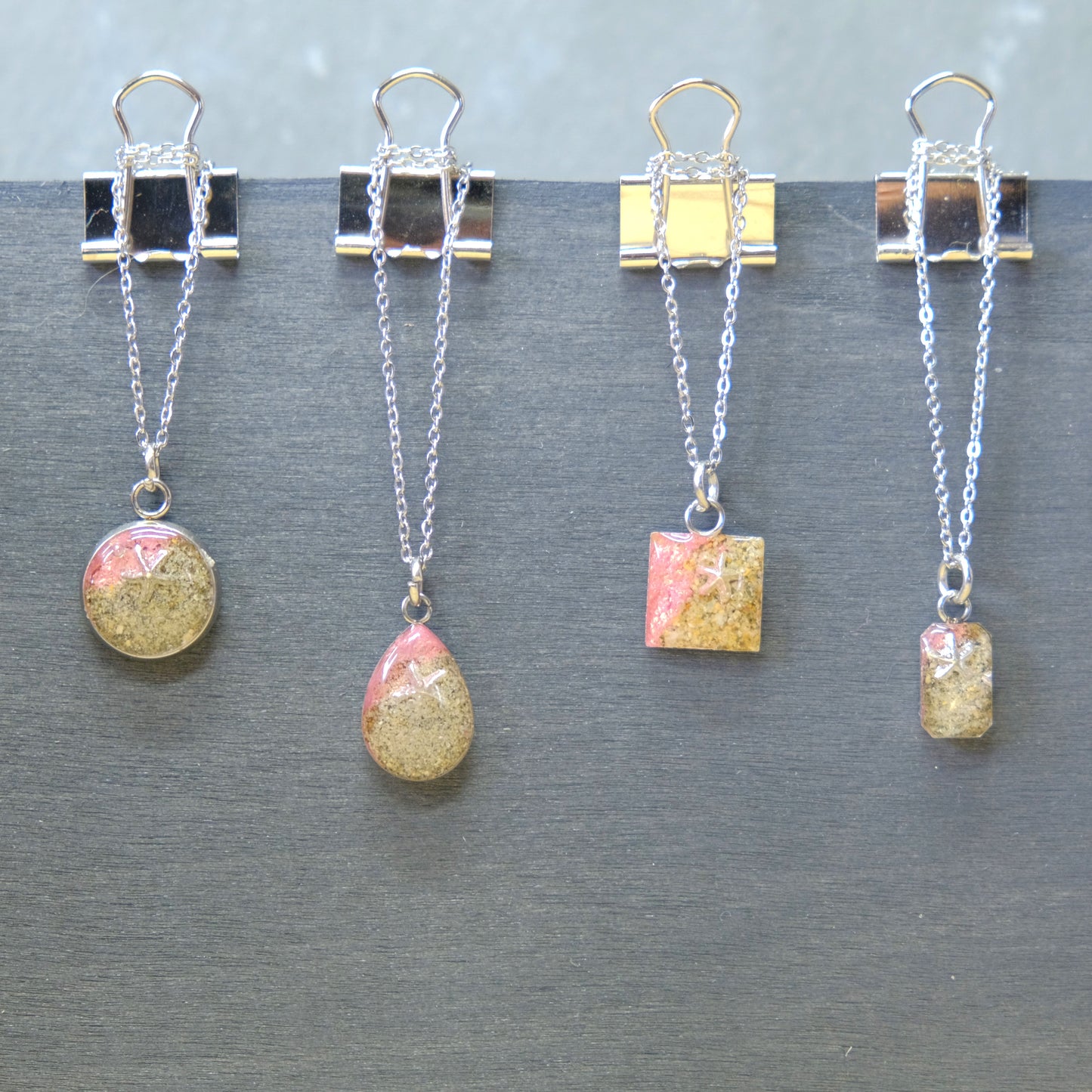 Shoreline Mini Pendants with Starfish Charms