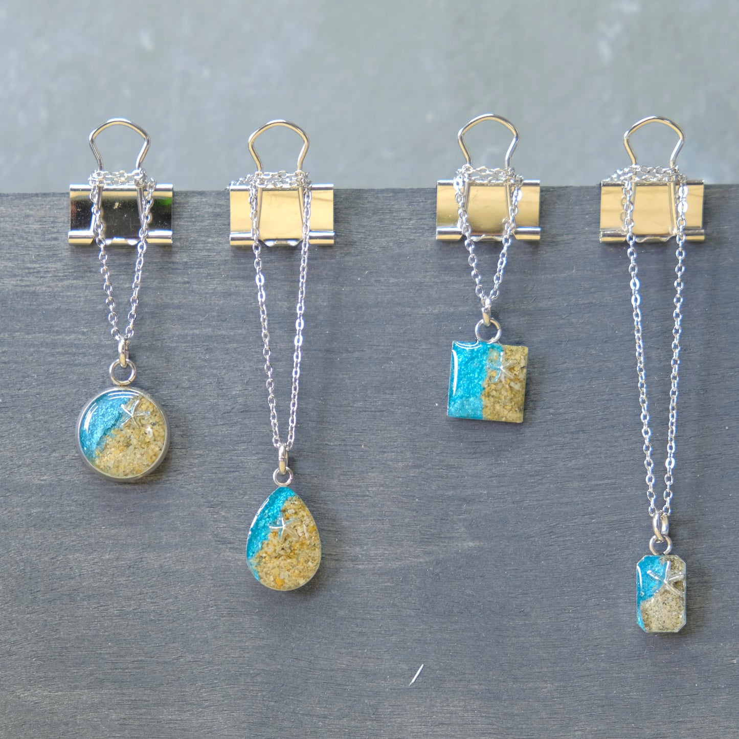 Shoreline Mini Pendants with Starfish Charms