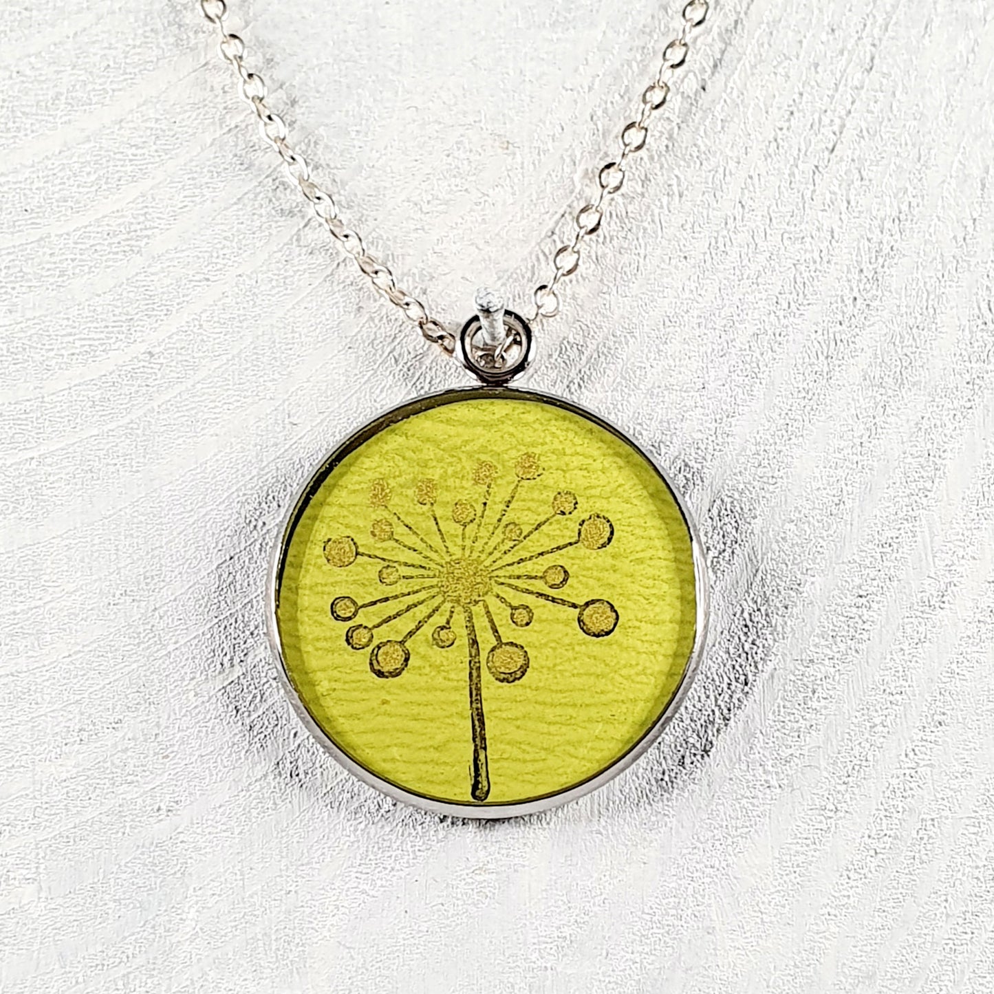 Dandelion burst