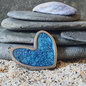 Sand & Bay blue heart pendant