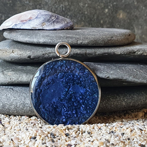 Sand & Night time blue round pendant