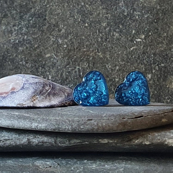 Sand & Bay blue heart studs