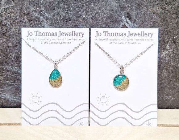 Shore line Sea Metallic green pendant