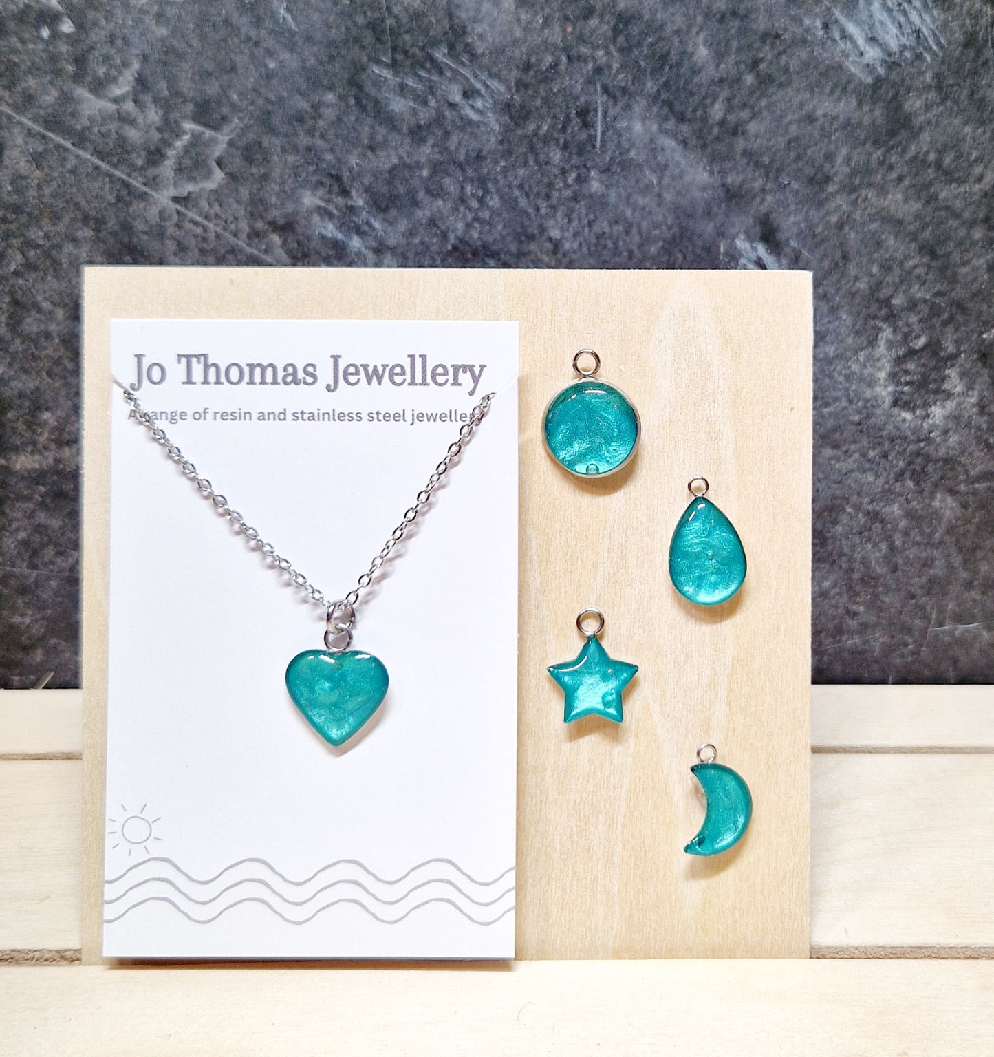 Mini charm pendants Aqua pearl