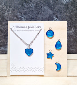 Mini charm pendants Sea blue pearl
