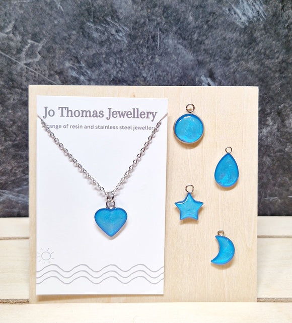 Mini charm pendants Ocean blue