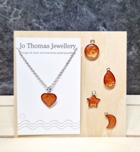 Mini charm pendants Copper pearl