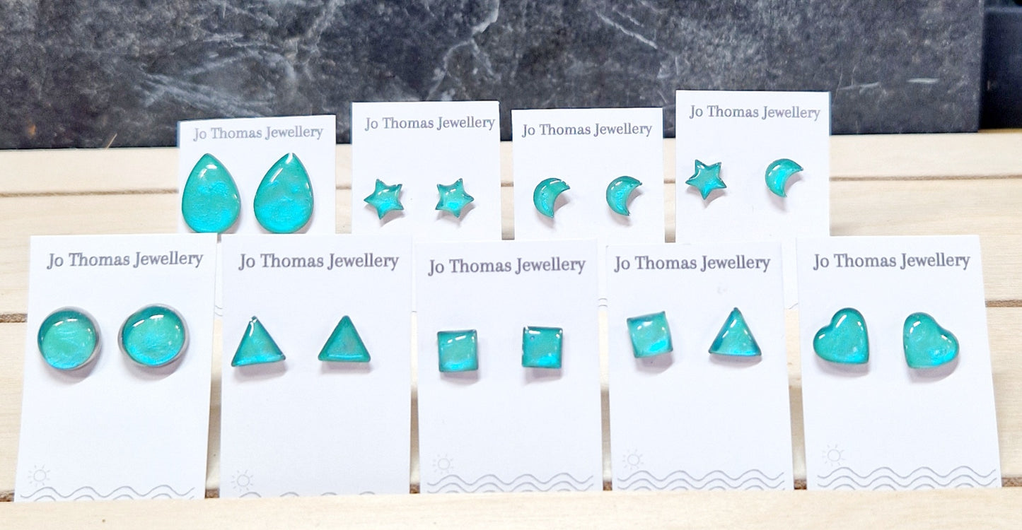 Stainless steel mini studs range Sea Green Pearl